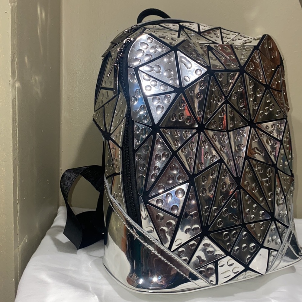 Gorgeous Raindrop mirror effect backpack